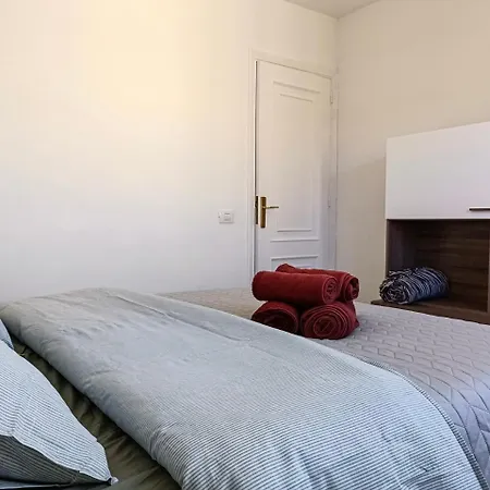 Apartment Beautiful 1 Bedroom With Mountain View